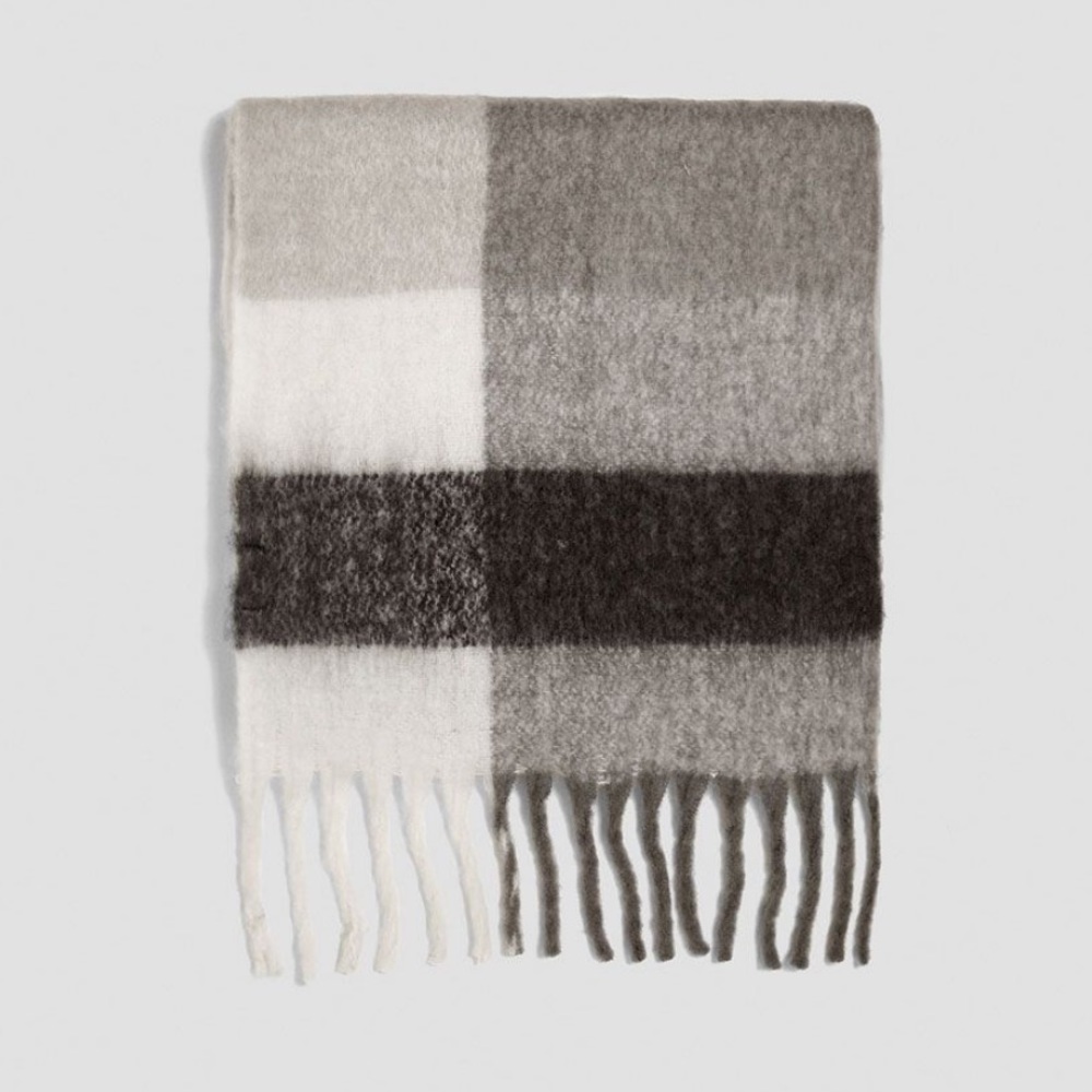 ZARA Soft-Feel Scarf